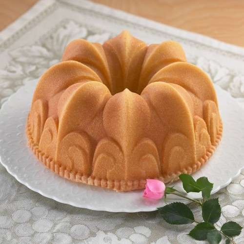 Nordic Ware Fleur de Lis Bundt Pan