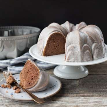 Fleur De Lis Bundt Pan