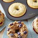 Wilton Doughnut Baking Tin for 6 pcs