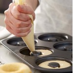 Wilton Doughnut Baking Tin for 6 pcs