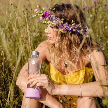 Equa Wasserflasche mit Blumen - Flowerhead Lily Glasflasche