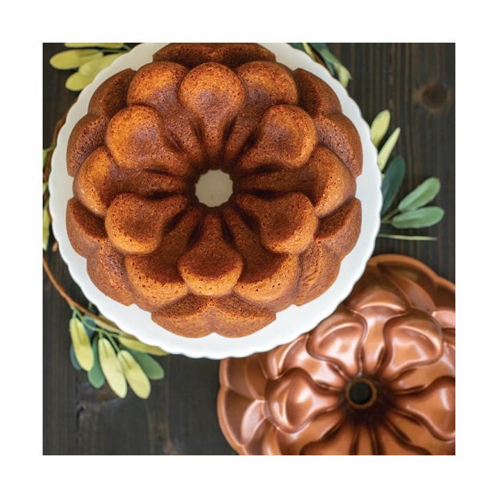 Magnolia Bundt Baking Pan 93848