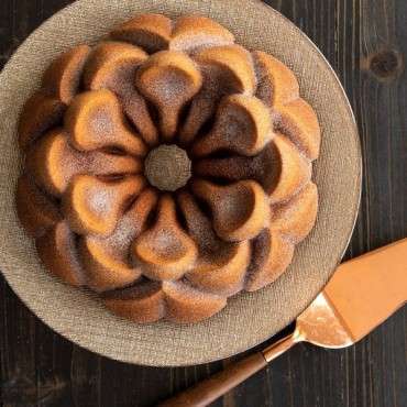 Magnolia Bundt Baking Pan 93848