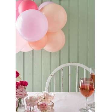 16 assorted Pink Party Balloons