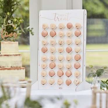 Botanical Wedding Macaron Stand Ginger Ray Br-355