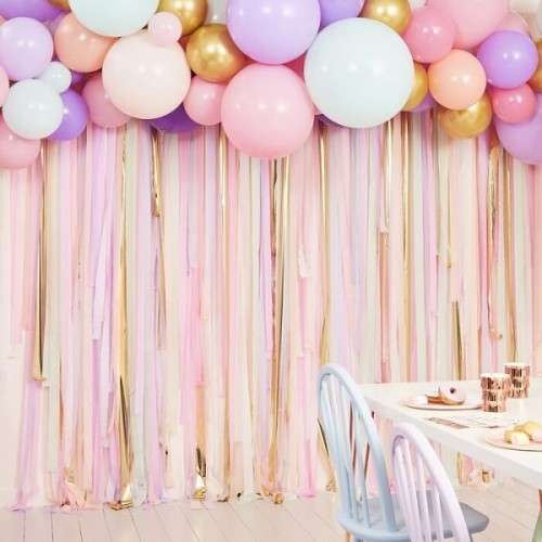 Ginger Ray Pastel Streamer & Ballon Party Backdrop