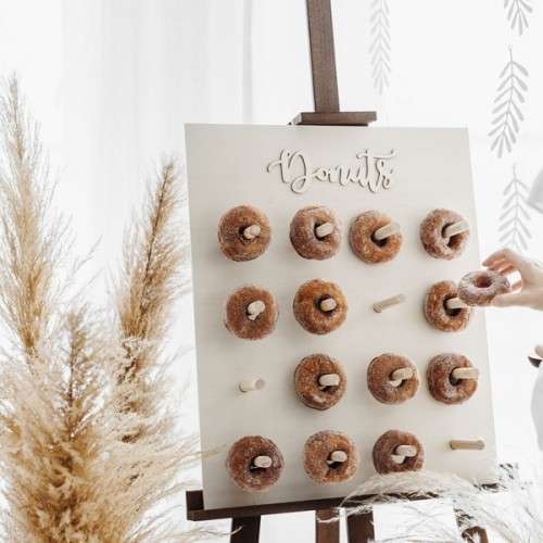 PartyDeco Holz Donutwand für 16 Donuts