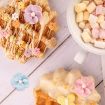 Günthart Pastel Flower Sugar Pipings, 15pcs