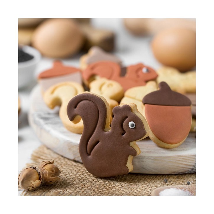 Squirrel Cookie Cutter & Acorn Cookie Cutter Set - Autumn baking