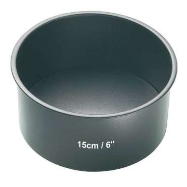 15cm MasterClass Cake Pan – Perfect Mini Cakes and Wedding Cakes