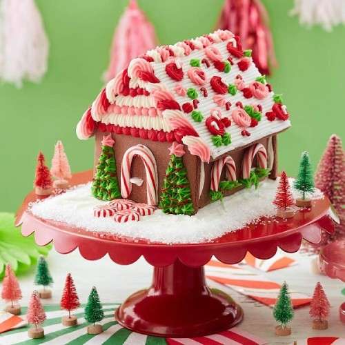 Wilton Gingerbread House Cutter Set 3 pcs