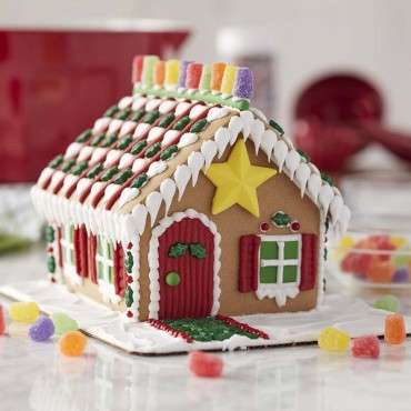 Gingerbread House Cookie Cutter Set Wilton