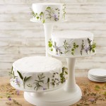 Wilton 3-Tier Pillar Cake Stand