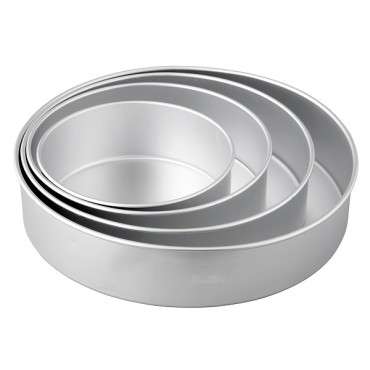 Wilton Round Baking Tins Performance Pans