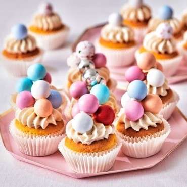 Girly Glam Choco Crispy Balls - Edible Pearls for Cake Decorating