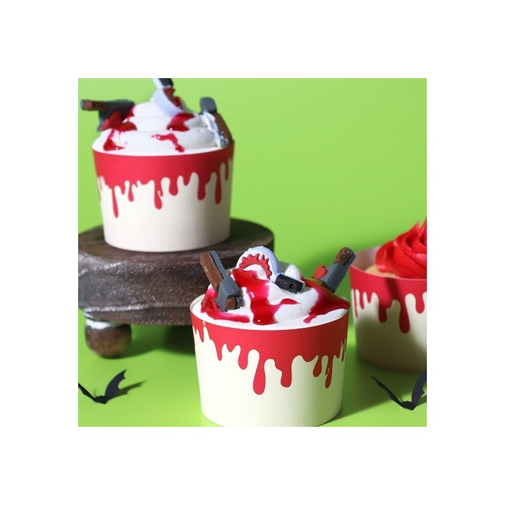 Halloween Baking Cups with Dripping Blood Design | Bakeria.ch