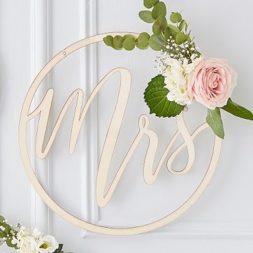 Ginger Ray Mrs & Mrs Wooden Hoops – Wedding Decoration