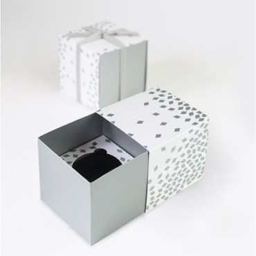 Paper Eskimo Cupcake Boxes Silver Geo – Elegant Packaging for Cupcakes