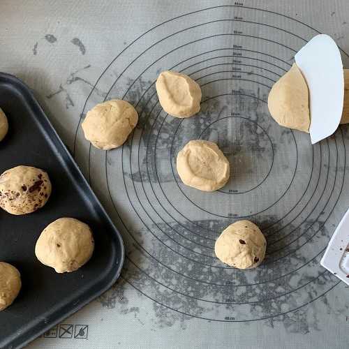 Hot Cross Buns - Kreuzbrötchen